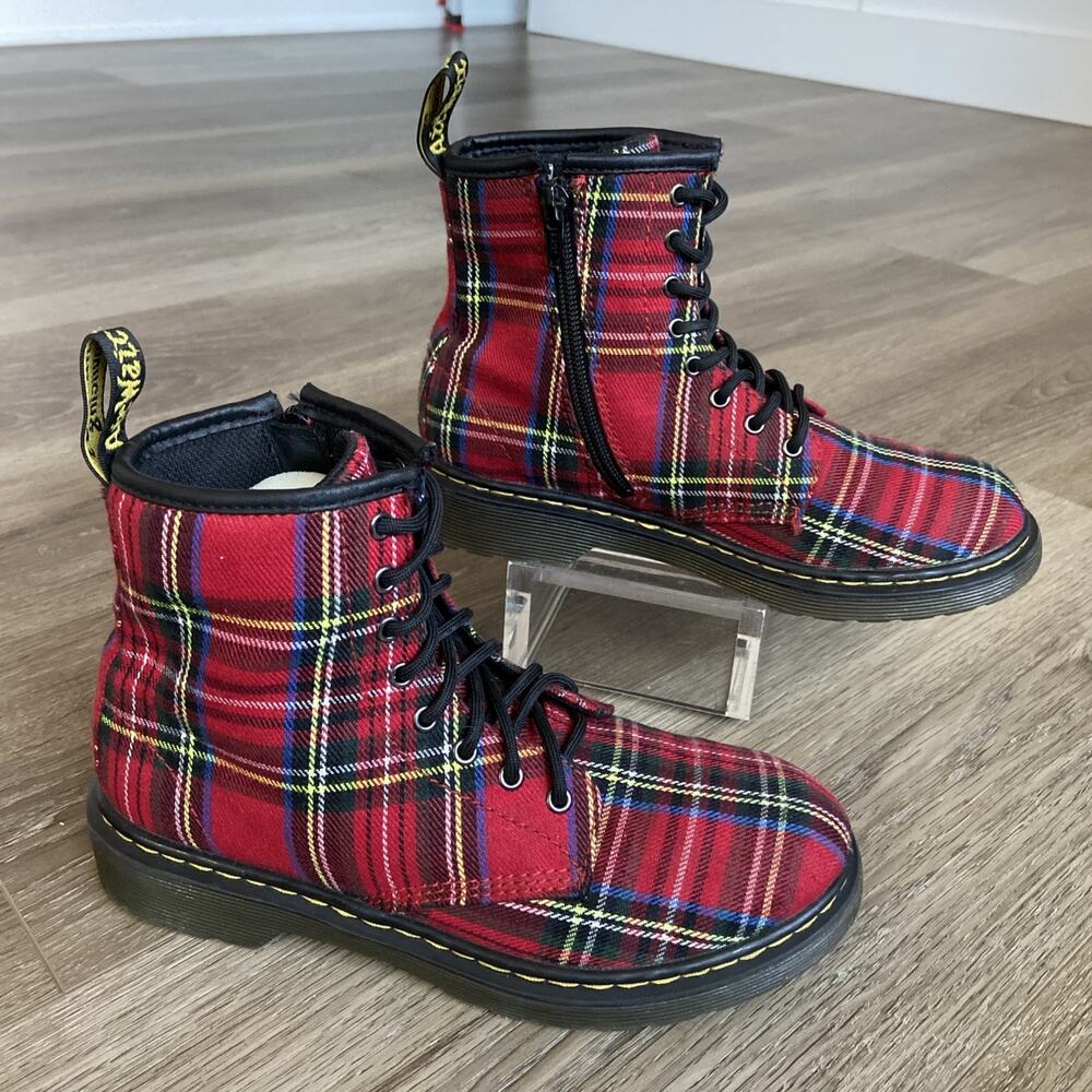Dr. Martens Combat Boots Youth Sz 3 Red Plaid Tartan J